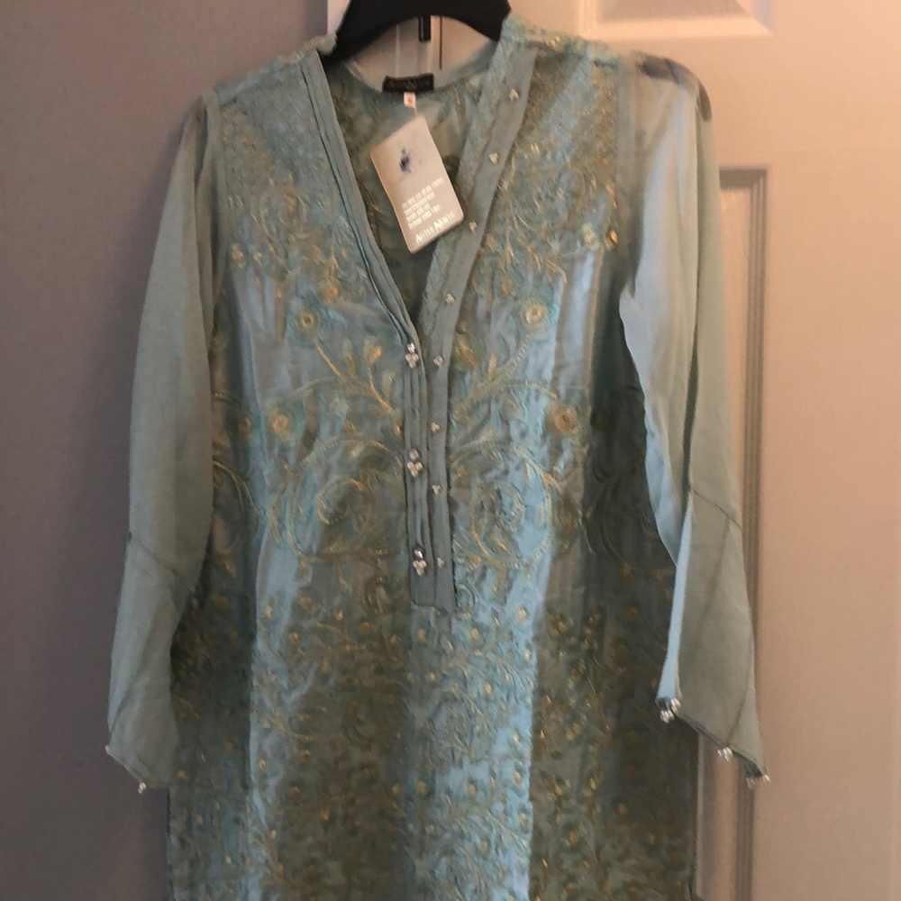 Agha noor Pakistani designer shalwar  Kaneez